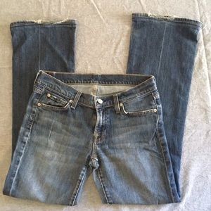 7 Bootcut Jeans